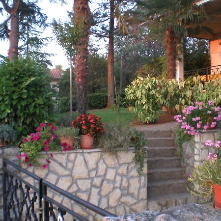 Apartments Villa Elizabet Malinska Exterior foto